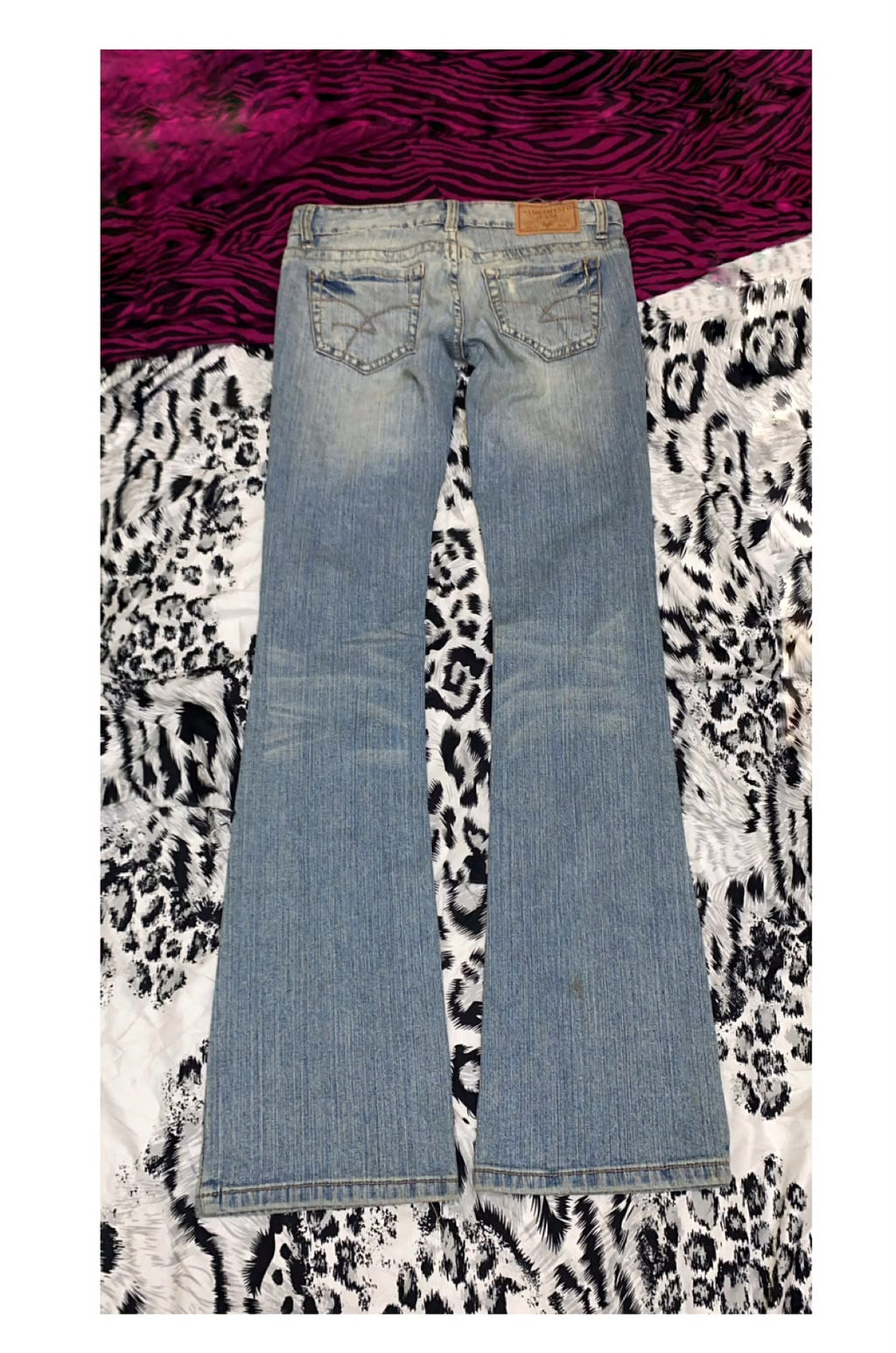 Amethyst Jeans Low-Rise Y2K Flare Denim Pants – Light Wash