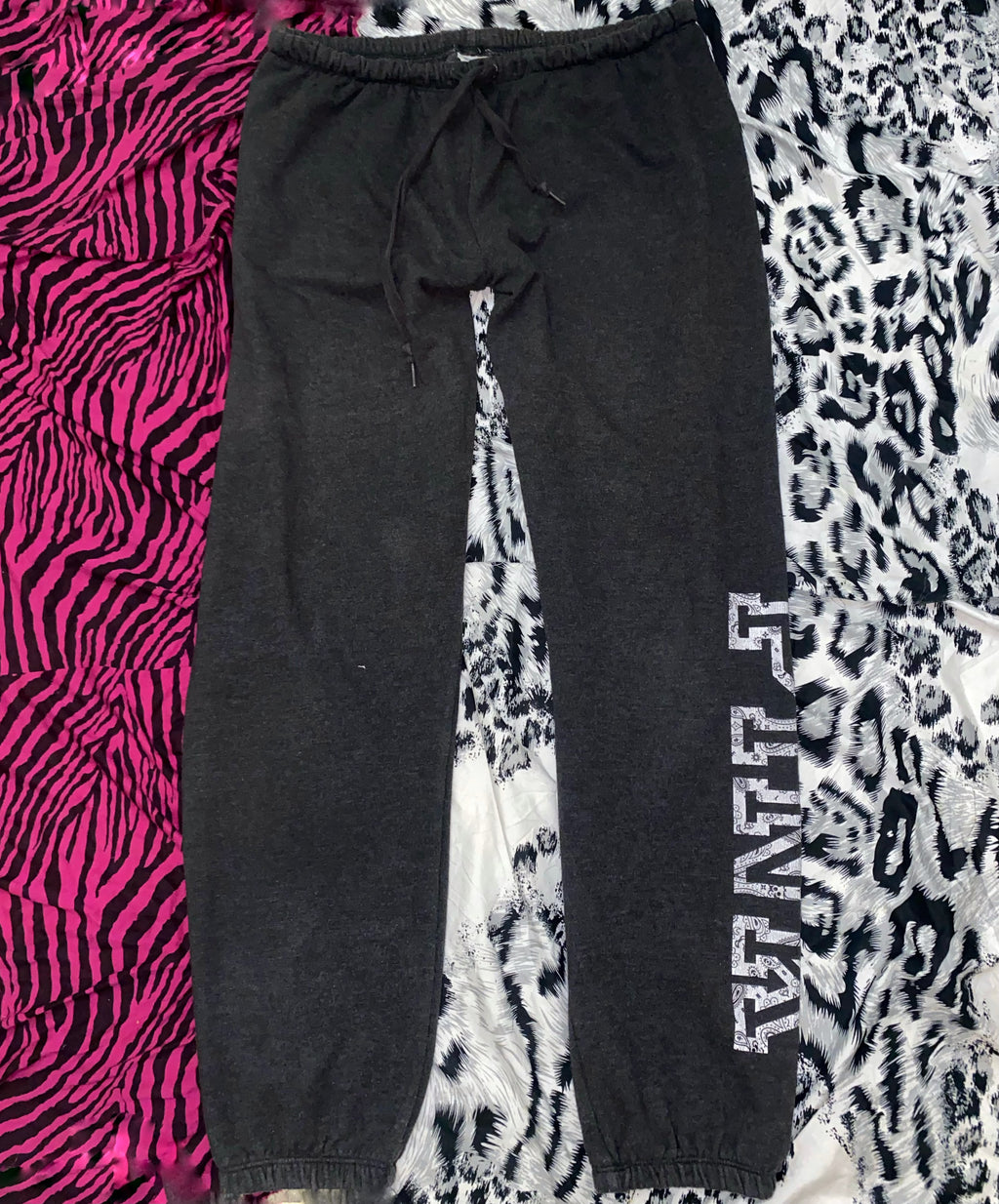 INK Victoria's Secret Graphic Fleece Sweatpants – Dark Charcoal Grey