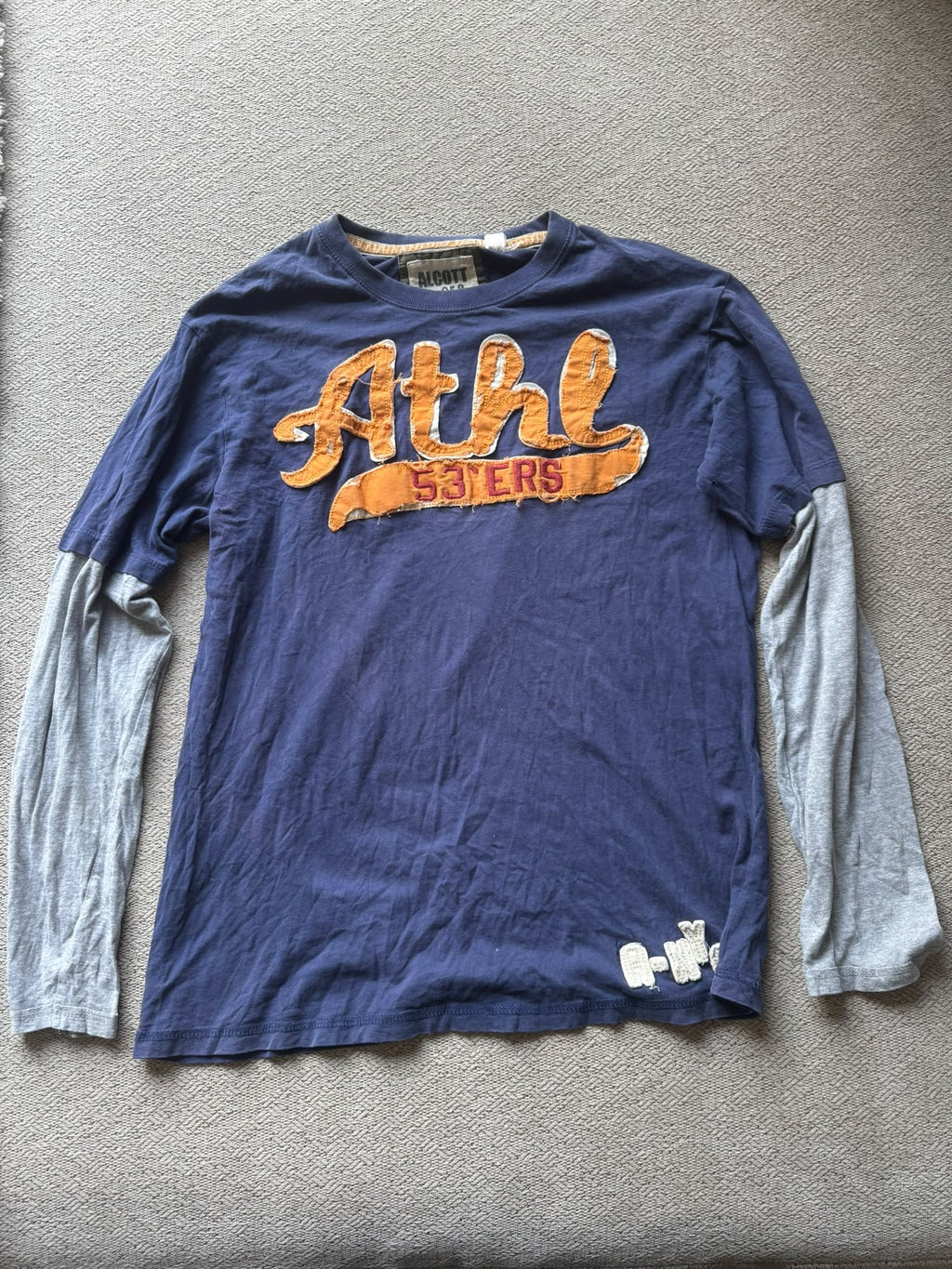 Alcott Athletic Applique Layered Long-Sleeve T-Shirt – Navy & Grey